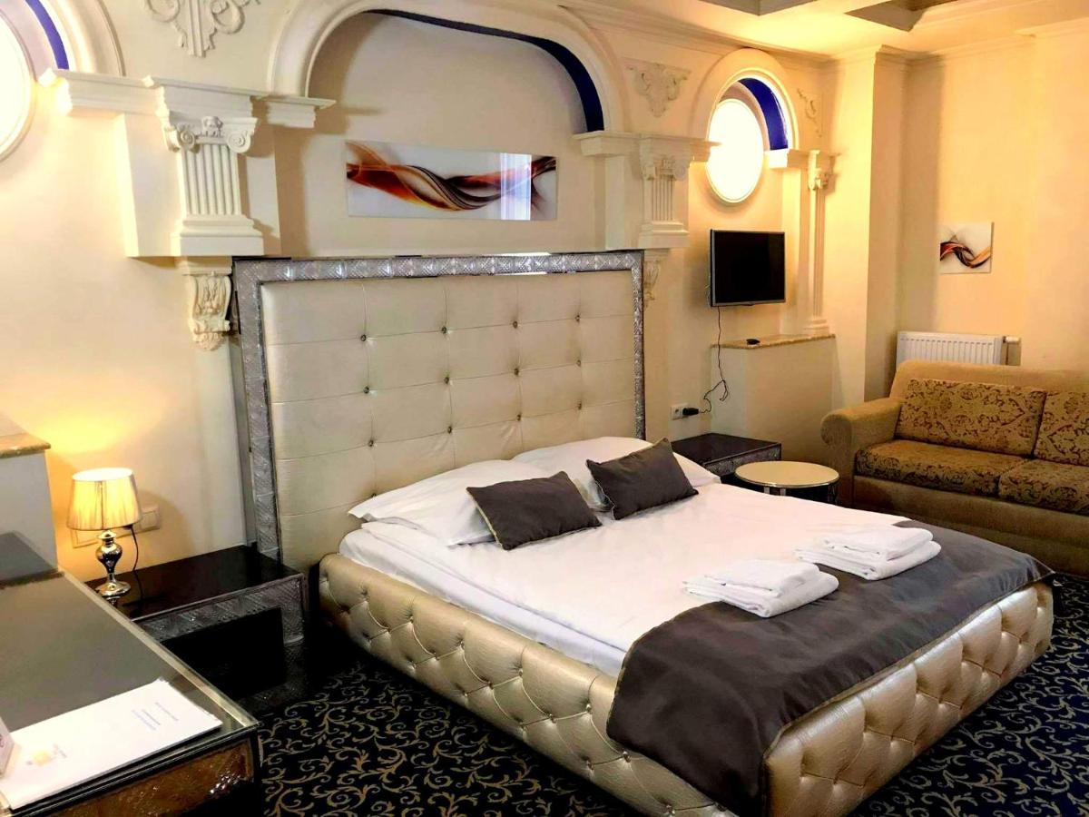 Hotel Venecia Palace Michałowice Dış mekan fotoğraf