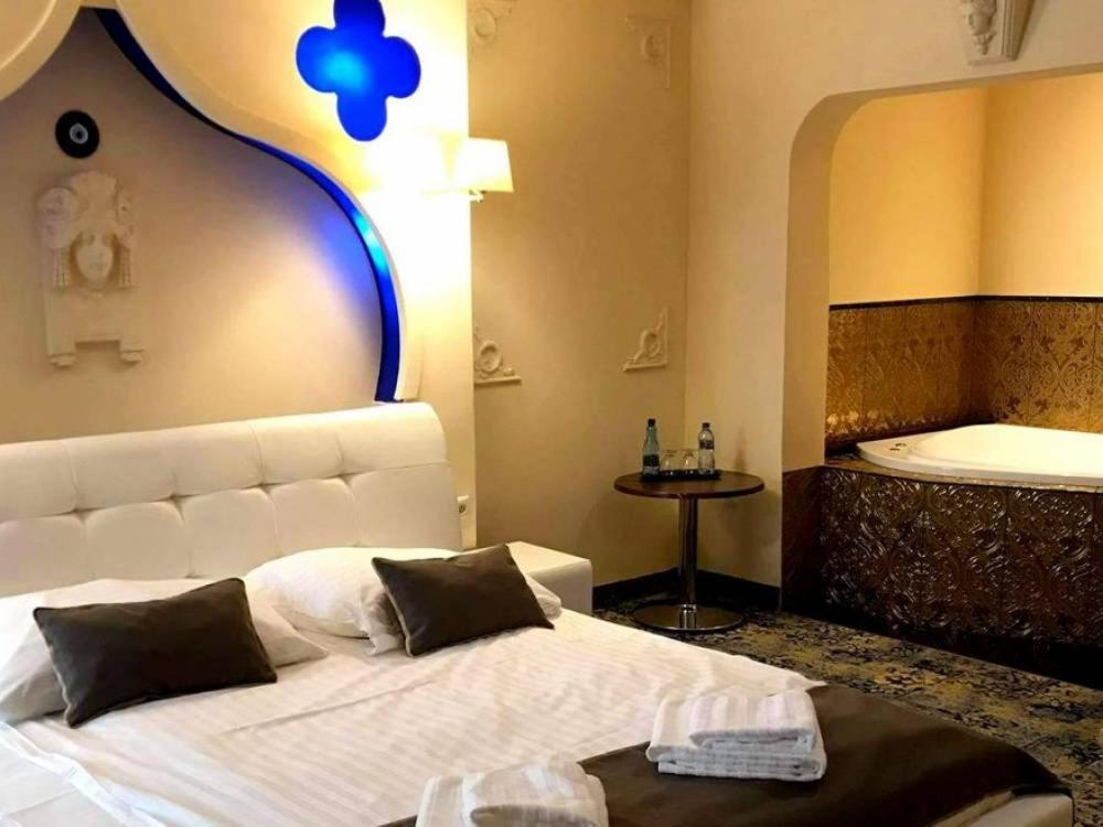 Hotel Venecia Palace Michałowice Dış mekan fotoğraf