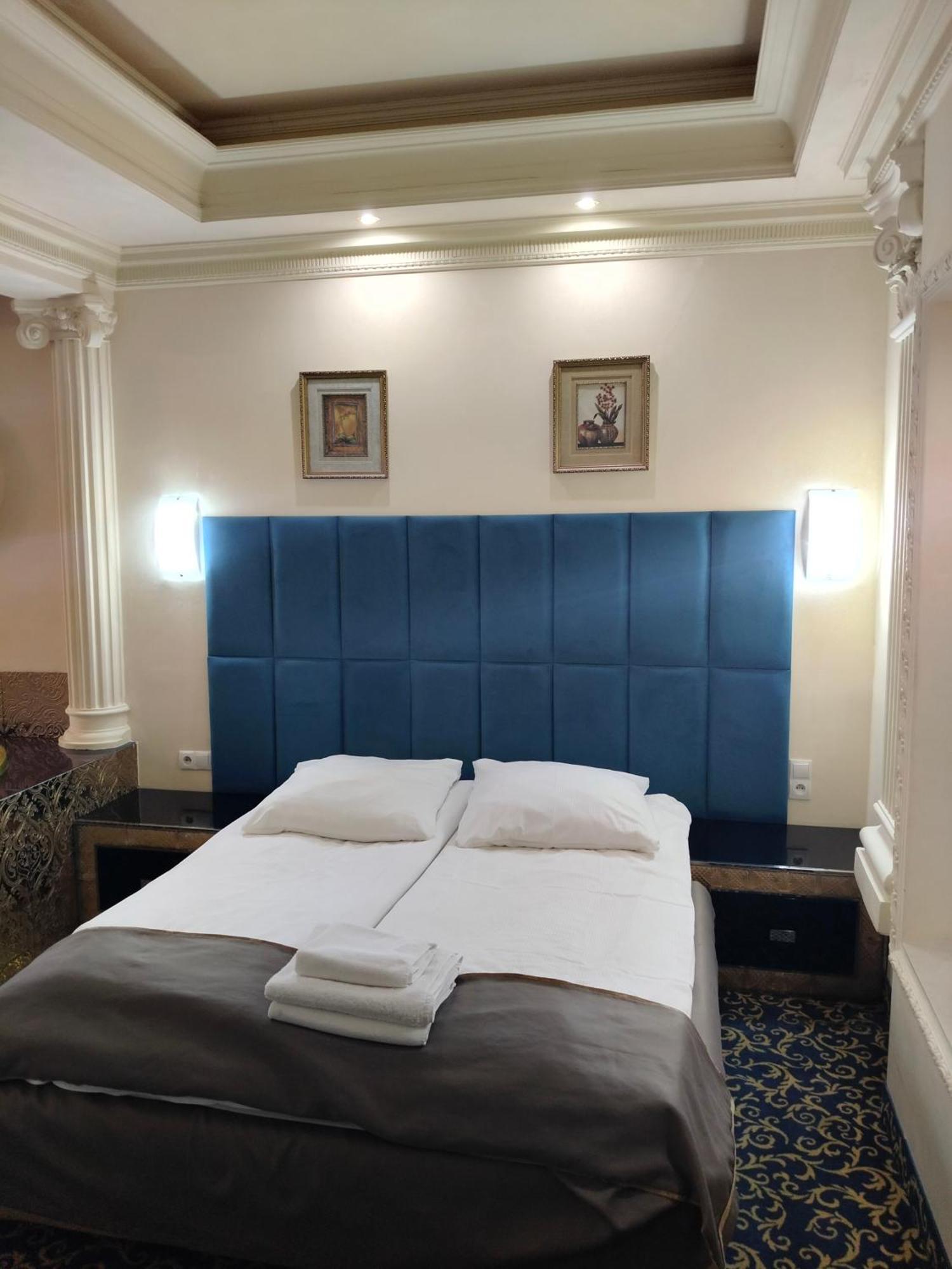 Hotel Venecia Palace Michałowice Dış mekan fotoğraf