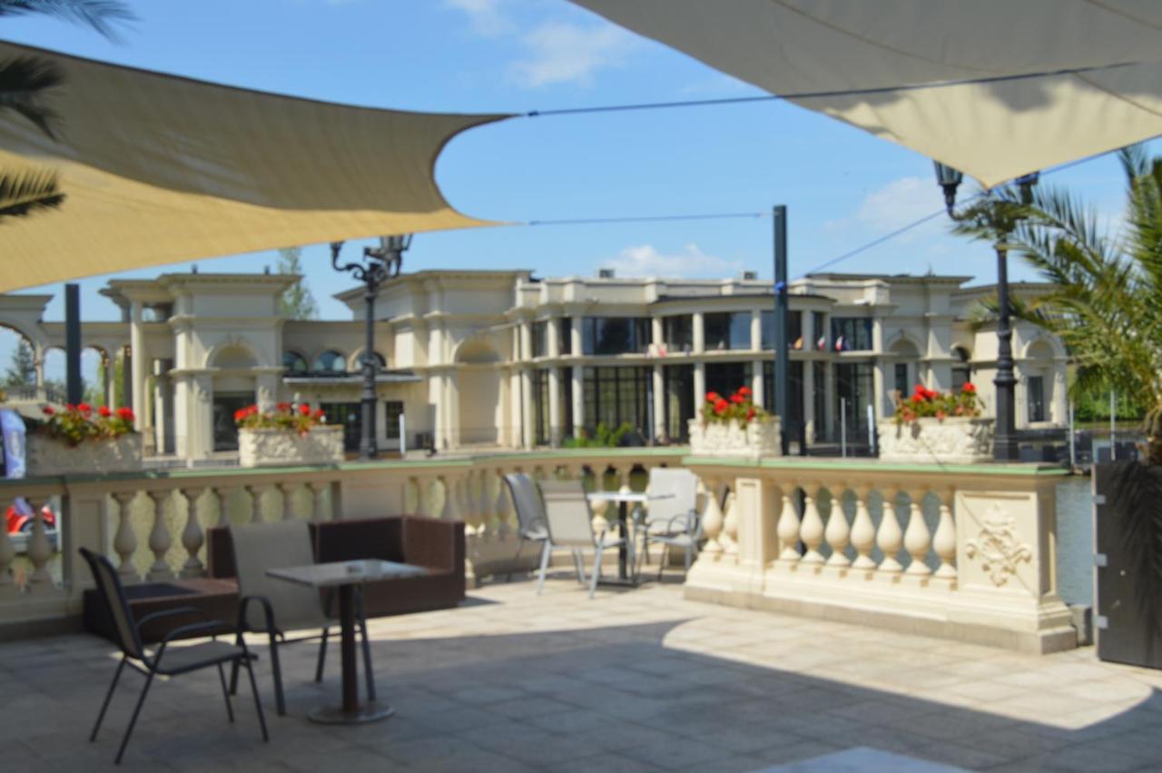Hotel Venecia Palace Michałowice Dış mekan fotoğraf